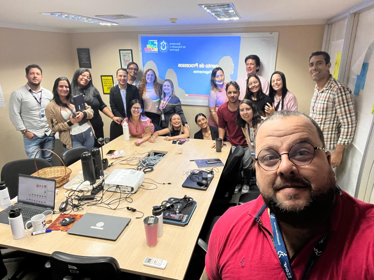 Você está visualizando atualmente União de Forças: Como a Colaboração entre Times Está Transformando Nossos Processos Internos de Pagamento